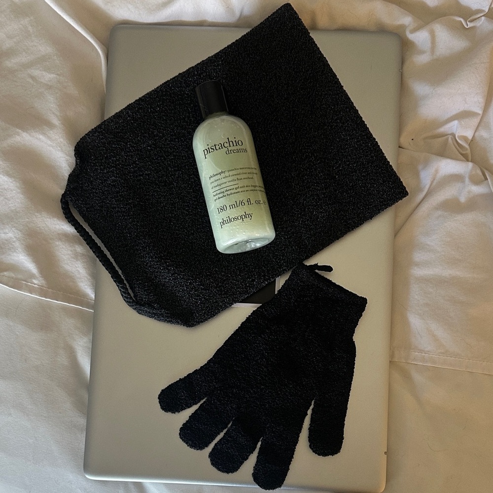 NWOT Philosophy Pistachio Dreams Green Shower Gel with Back Exfoliating & Glove